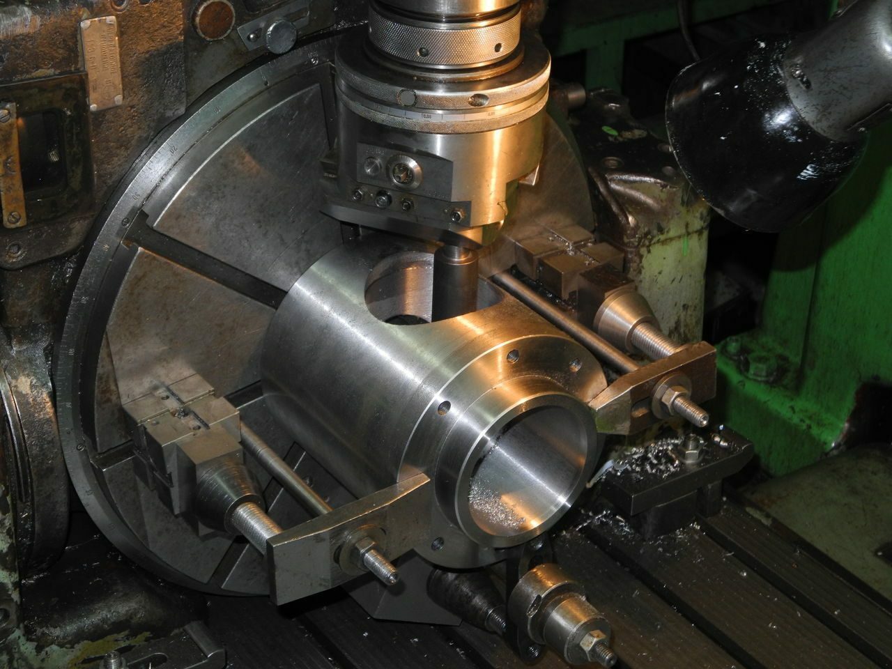 Расточные работы